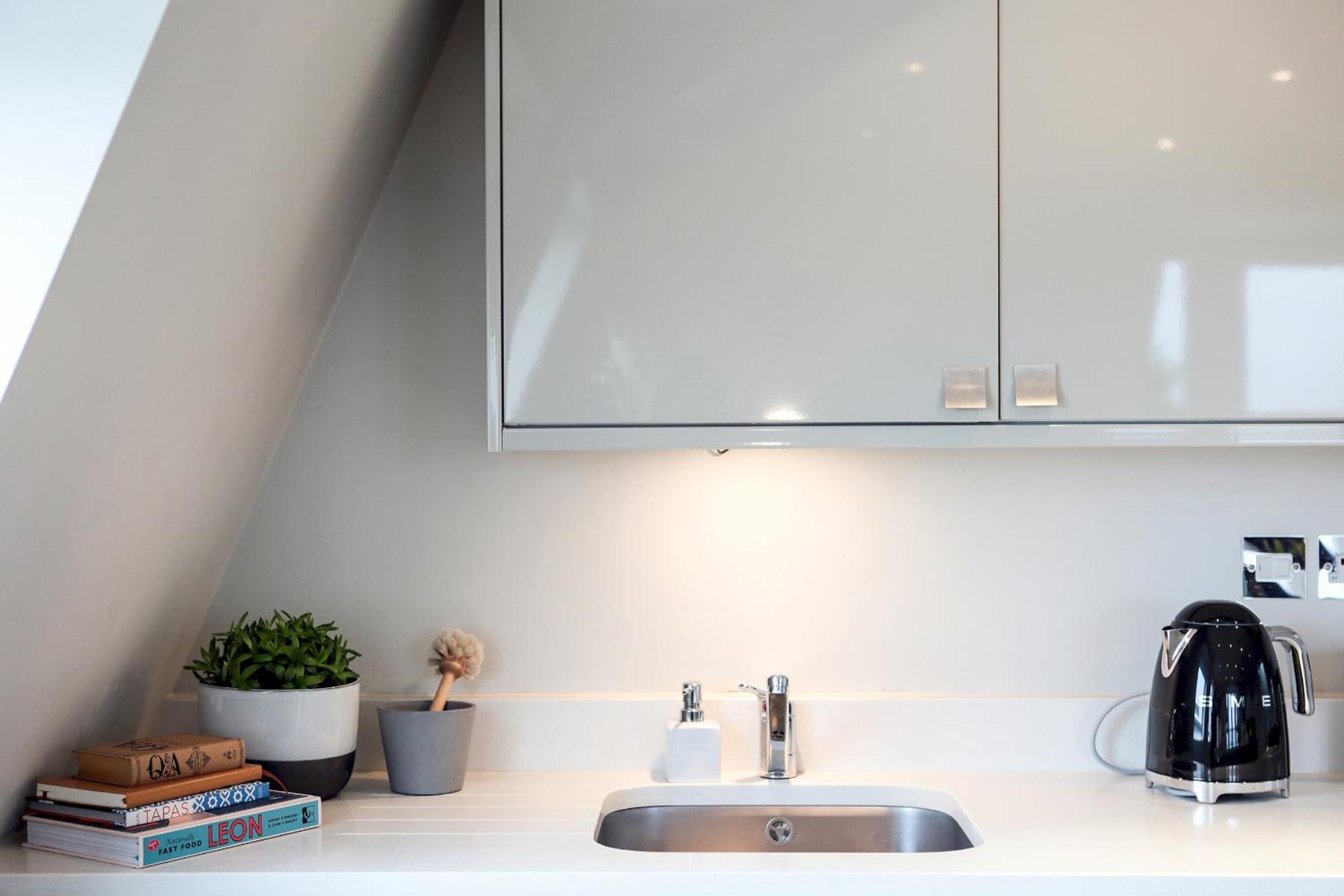 Madison Hill - White Hill House 5 - 3 Bedroom Flat Londen Buitenkant foto