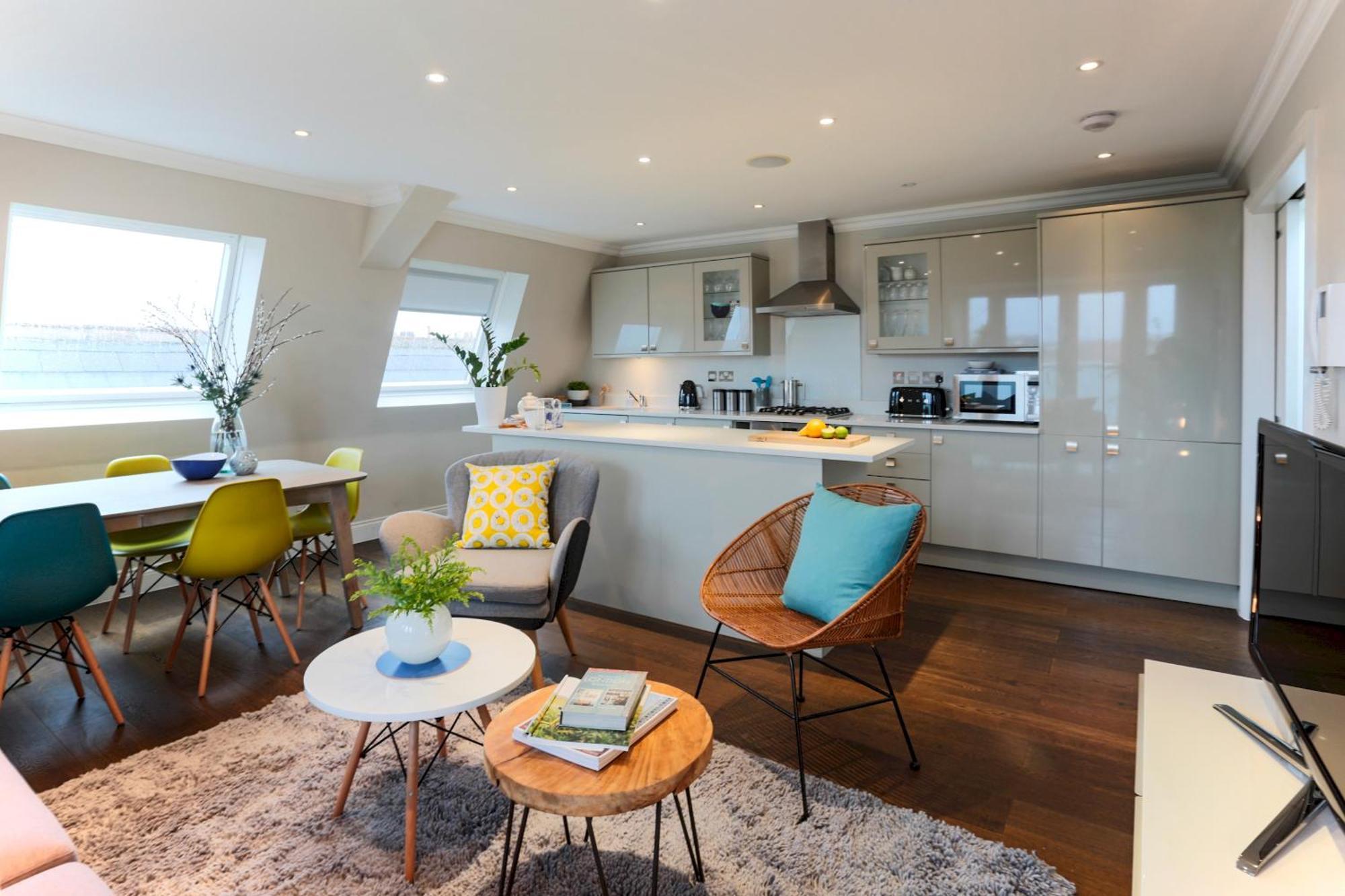 Madison Hill - White Hill House 5 - 3 Bedroom Flat Londen Buitenkant foto