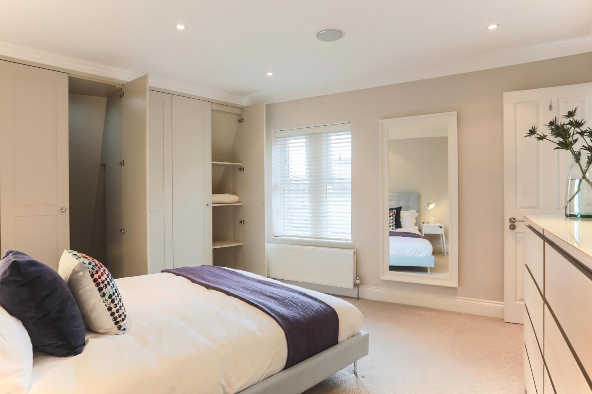 Madison Hill - White Hill House 5 - 3 Bedroom Flat Londen Buitenkant foto