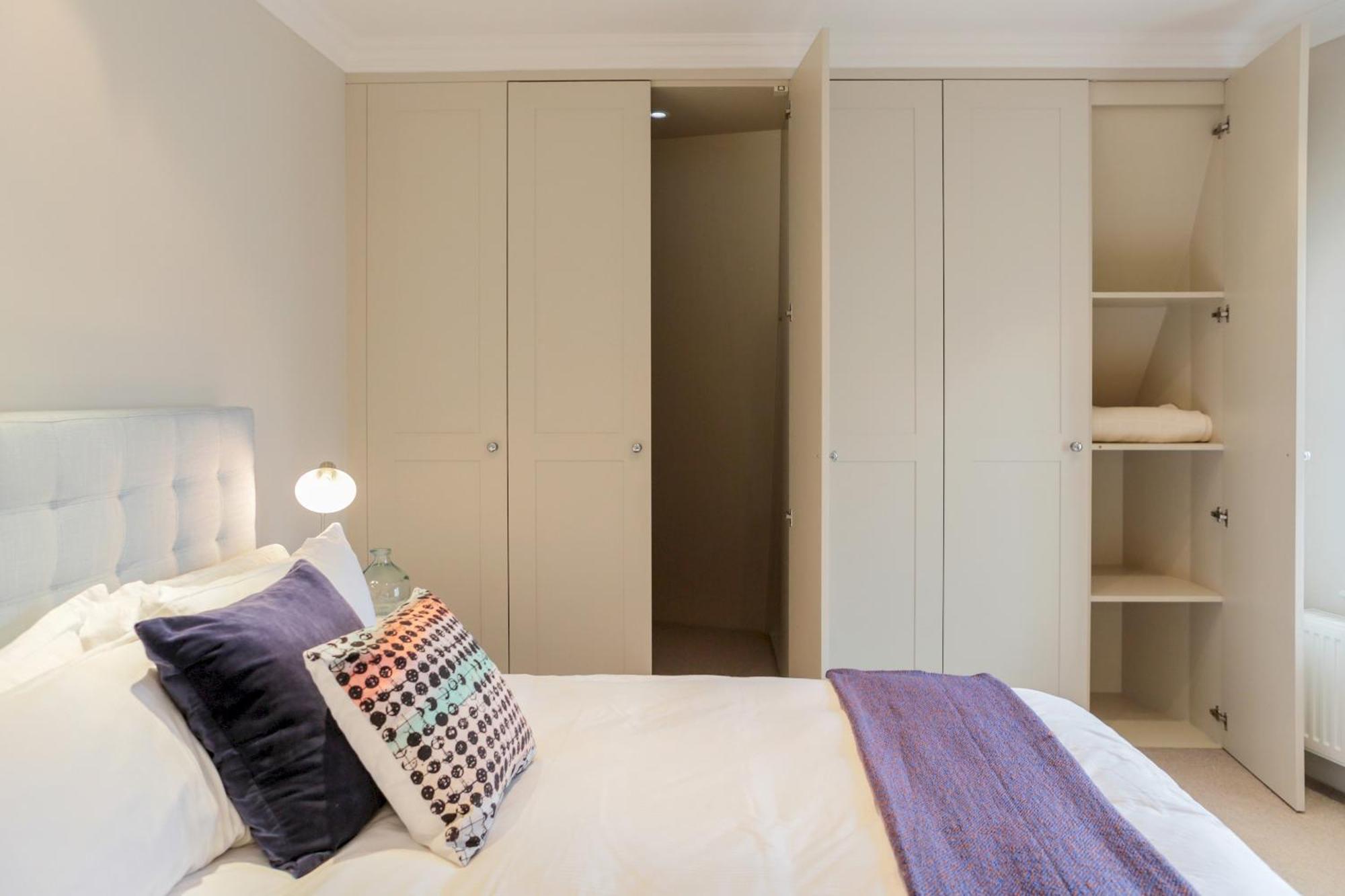 Madison Hill - White Hill House 5 - 3 Bedroom Flat Londen Buitenkant foto