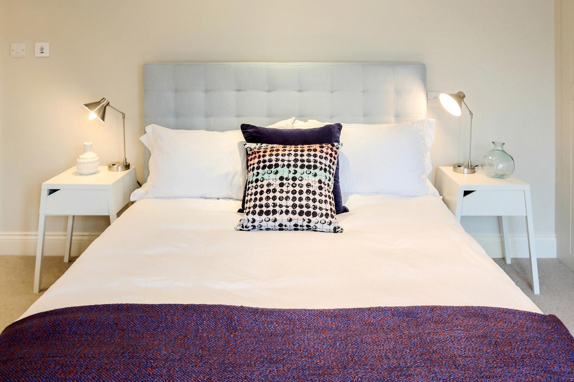 Madison Hill - White Hill House 5 - 3 Bedroom Flat Londen Buitenkant foto